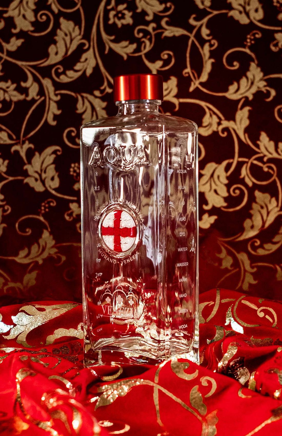 Bottiglia in Vetro decorata con Murrina di Murano - Bianco-Rosso