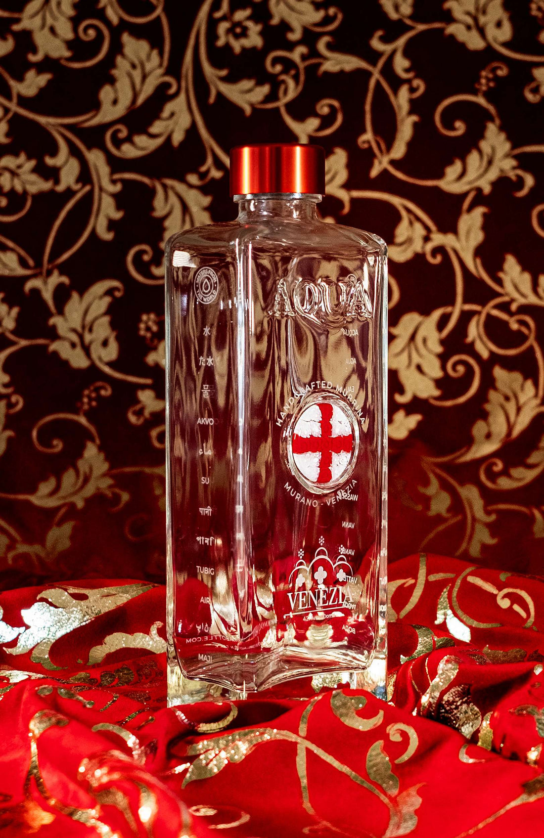 Bottiglia in Vetro decorata con Murrina di Murano - Bianco-Rosso