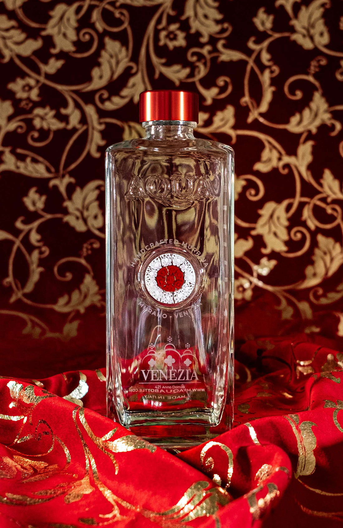 Bottiglia in Vetro decorata con Murrina di Murano - Bianco-Rosso